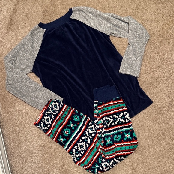 Cat & Jack Other - Cat & Jack Navy and Gray Pajama Set